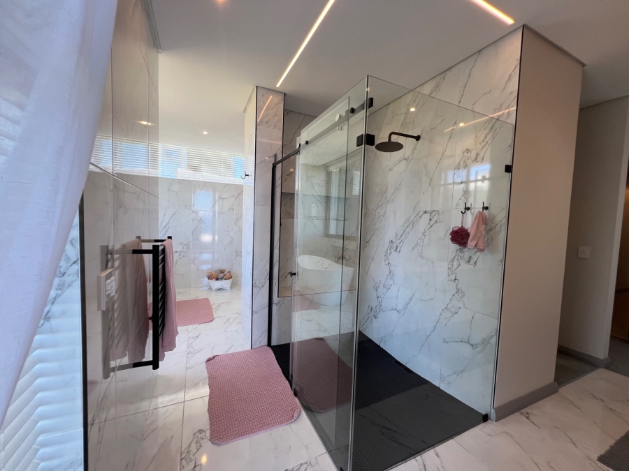 4 Bedroom Property for Sale in Pinnacle Point Golf Estate Western Cape